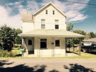 3112 Graham Ave, Windber, PA 15963-2541