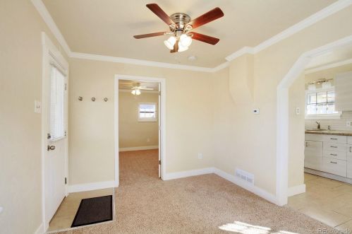 4334 Logan St, Englewood CO 80113-5826 exterior