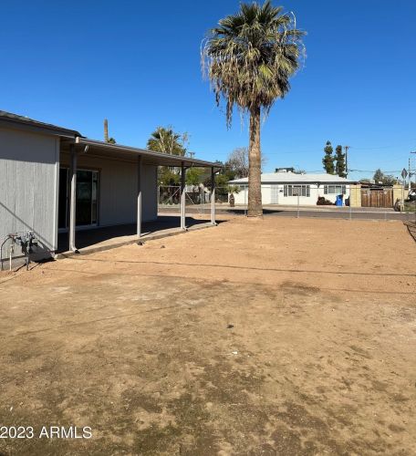 8319 29th Dr, Phoenix, AZ 85051-3910