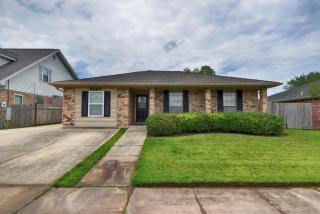 3247 Grandlake Blvd, Kenner, LA 70065-3933
