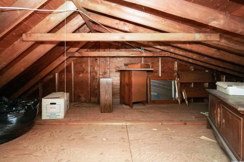 22 Ellen Pl, San Remo NY  11754-3606 exterior