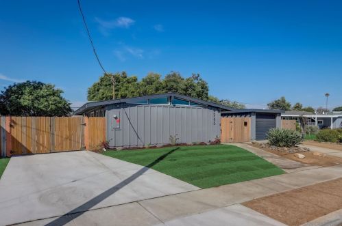 6265 Lake Alamor Ave, San Diego, CA 92119-3407