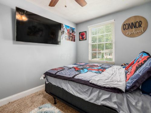 2673 Brunswick Dr, Darbydale OH  43123-2121 exterior