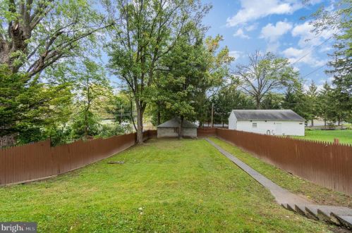 2224 Boas St, Harrisburg PA 17103-1713 exterior