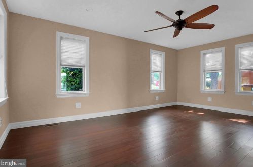 3655 Derry St, Harrisburg PA 17111-4354 exterior