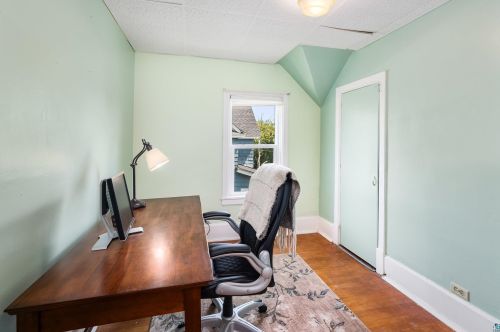 9242 Vinland St, Duluth MN  55810-1533 exterior