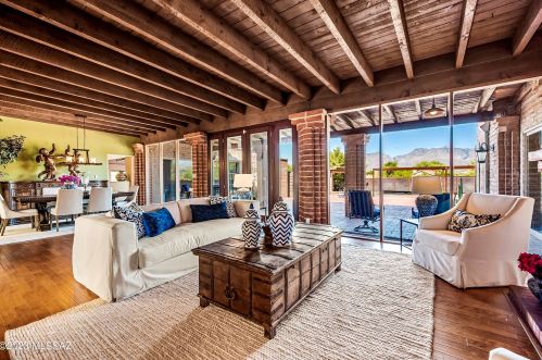 1950 Maguire Ave, Tucson, AZ 85715-4445