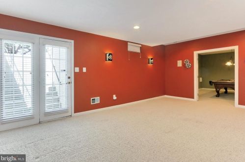 14286 Chalfont Dr, Haymarket VA  20169-2632 exterior