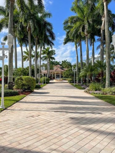 17067 11th St, Hollywood FL 33028-2101 exterior