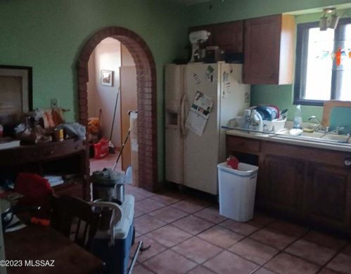 21 Schilling Pl, Tucson, AZ 85706-5432