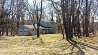 956 Spring Run Ln, Martinsville, NJ 08836-2150