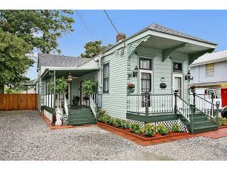 226 Brooklyn Ave, New Orleans, LA 70121-2833