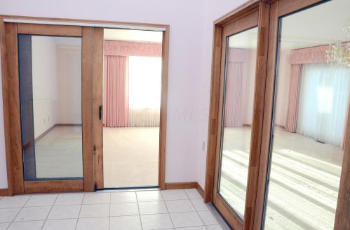 1300 11th St, Cambridge OH  43725-1106 exterior