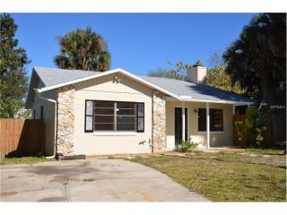410 Oakland Ave, Oakland, FL 34760-8856
