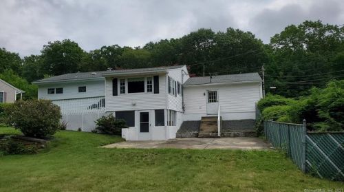 1371 Woodtick Rd, Waterbury, CT 06716-1540