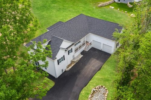 103-A Elm St, Auburn, MA 01501-2718