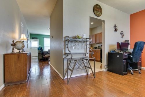 825 Sheryn Dr, Burleson TX  76028-8655 exterior