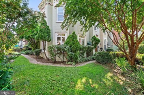 1259 F St, Washington, DC 20002-6313
