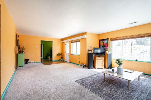 4986 Small Rd, Waukesha WI  53151-7408 exterior