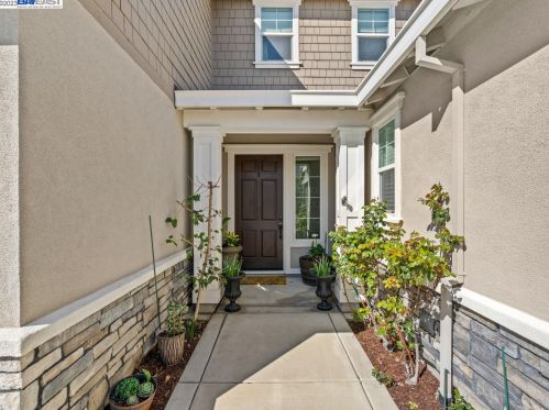 2860 Romora Bay Dr, West Pittsburg, CA 94565-7926