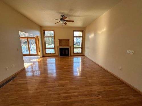 3010 Baier Ln, La Crosse, WI 54601-6192