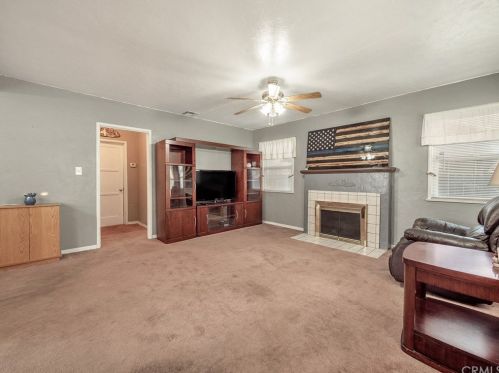 4684 Linwood Pl, Riverside CA 92506-1029 exterior