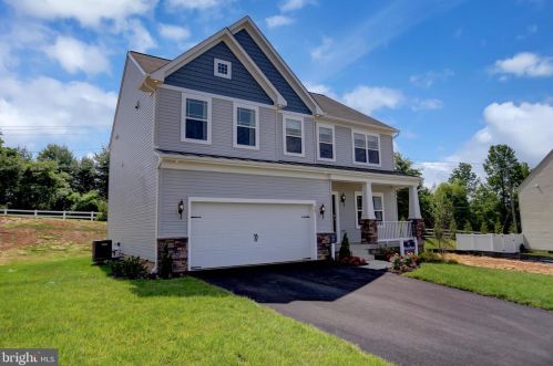 10 Apple Orchard Ct, York Haven, PA