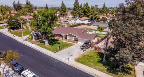 5361 Golden Ave, Riverside CA  92505-2416 exterior