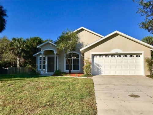 1544 Center St, Deland, FL 32720-3001