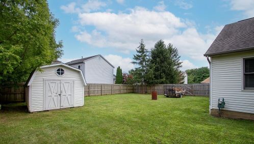 245 Key Blvd, Pataskala OH  43062-8121 exterior