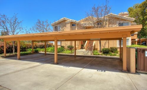 6981 Ballena Way, Carlsbad CA  92009-6000 exterior