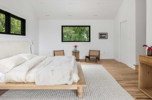 511 Breezy Hl Rd, Hillsdale NY  12529-5056 exterior