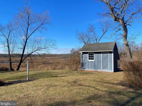 482 Landing St, Lumberton Township NJ  08048-1136 exterior