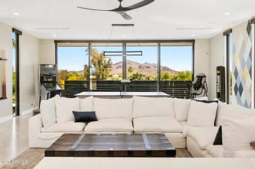 10019 57th St, Scottsdale AZ  85253-1137 exterior