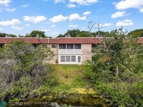 9220 3rd St, Boca Raton, FL 33428-4520
