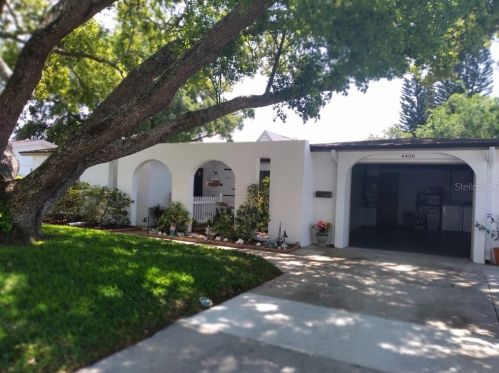 4406 Glissade Dr, New Port Richey, FL 34652-5327