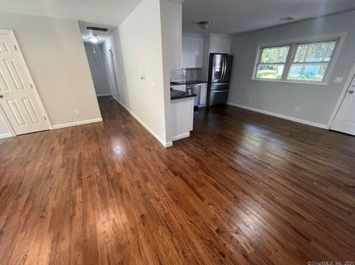 495 Silver St, Bridgeport CT  06610-1023 exterior