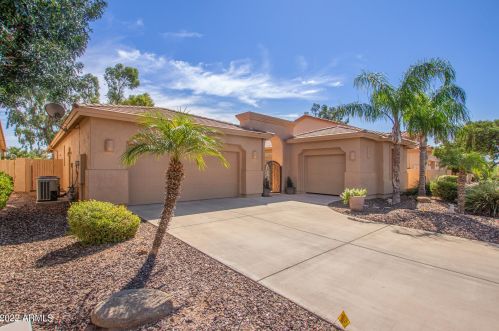 24407 Lakeway Cir, Chandler, AZ 85248-7307