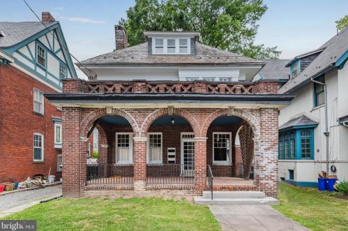 1726 2nd St, Harrisburg, PA 17102-2303