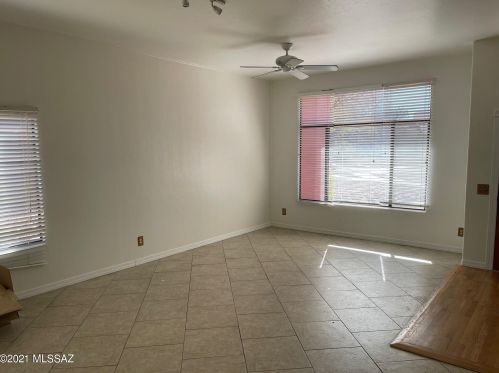 92 Cheesebrush Ave, Tucson, AZ 85748-3743