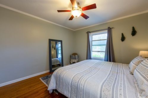 4209 Theresa St, Long Beach CA  90814-1719 exterior