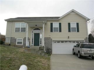 2937 Core Dr, Clarksville, TN 37040-2861