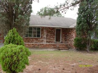 5672 Whisperwood Dr, Dalzell SC  29040-9422 exterior