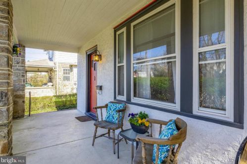 8361 Cadwalader Ave, Melrose Park, PA 19027-2035