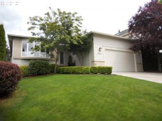 3506 Dahlia Dr, Camas, WA 98607-8207