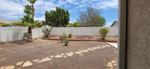 8540 Great Smokey Ave, Desert Hot Springs CA  92240-7714 exterior