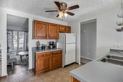 8119 Chapel Stone Rd, Blacklick OH  43004-9226 exterior