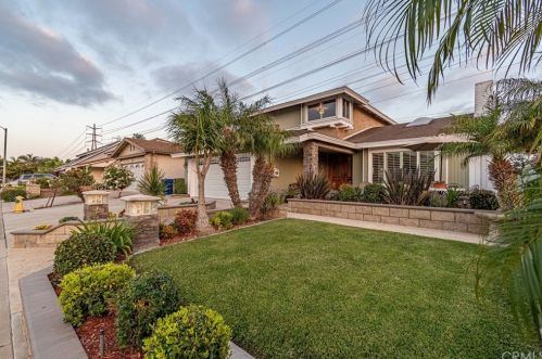 5122 Shirley Dr, Buena Park, CA 90623-1519