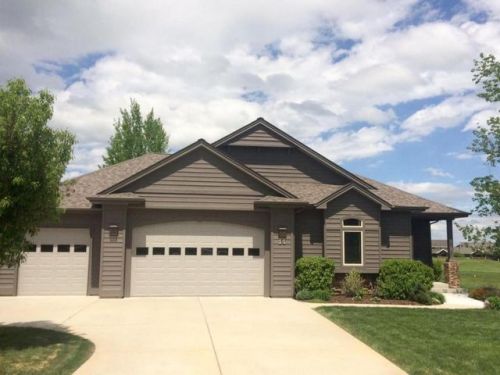 14 Green Meadows Dr, Sheridan, WY 82801-9045