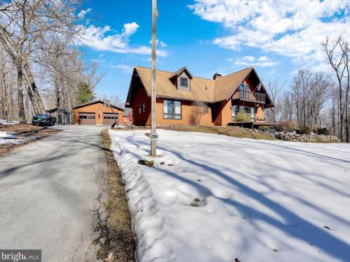 275 Drehersville Rd, Molino, PA 17961-9603
